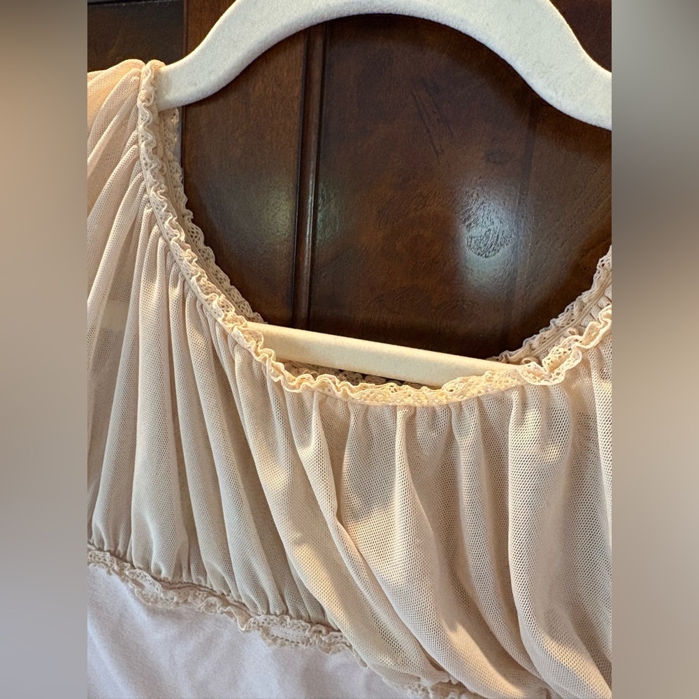 Bebe Cream Ruched Blouse - Picture 7 of 7